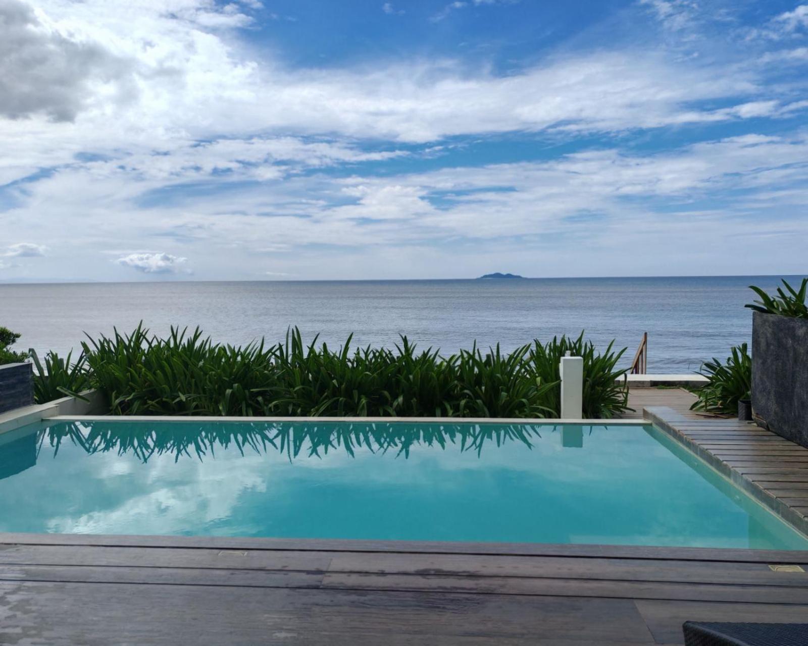 Seabliss Beach Resort 利安 外观 照片